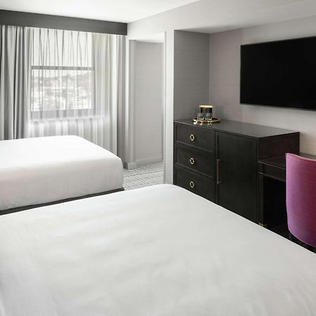 The Axis Moline Hotel, Tapestry Collection By Hilton Luaran gambar