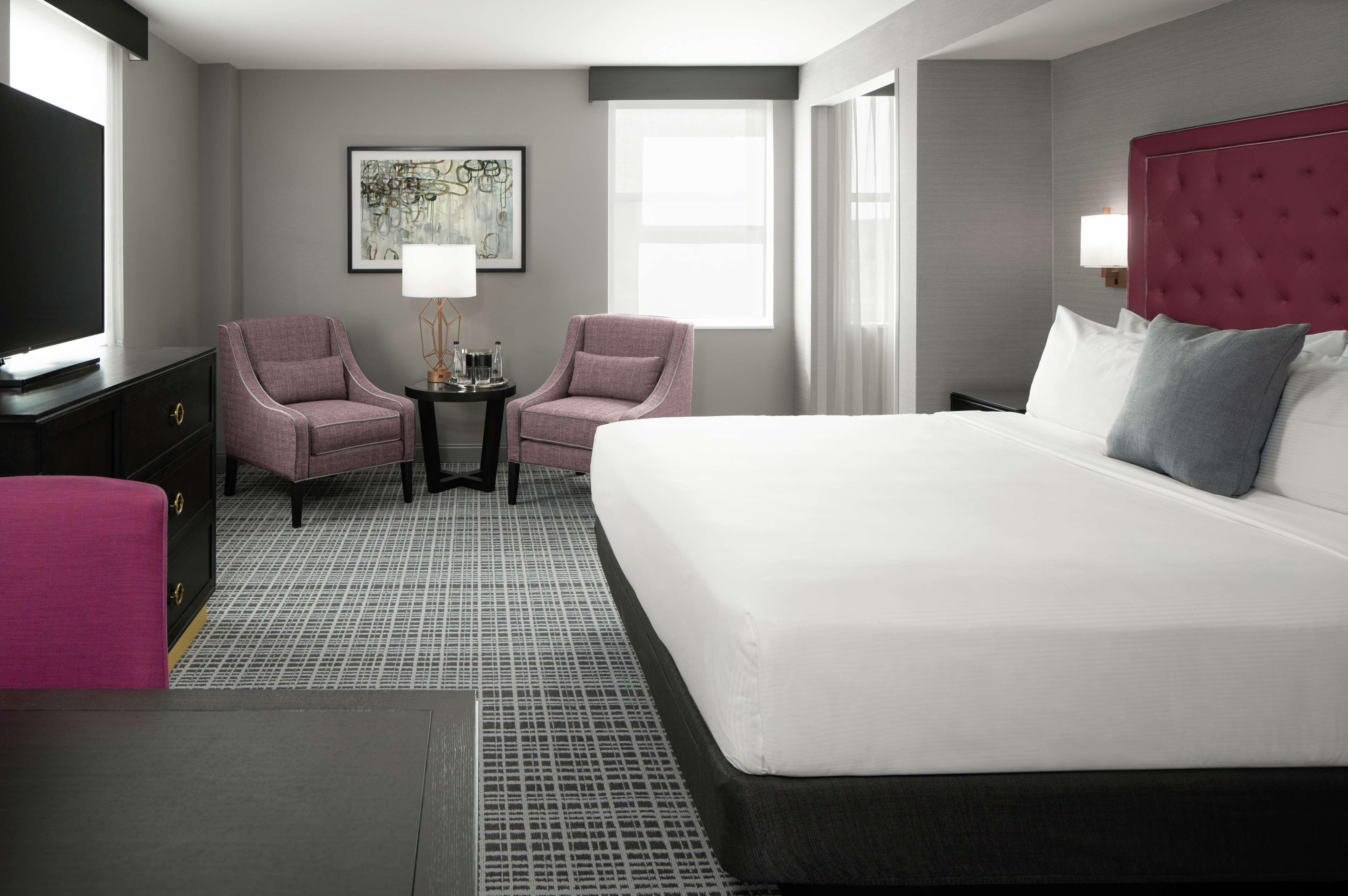 The Axis Moline Hotel, Tapestry Collection By Hilton Luaran gambar