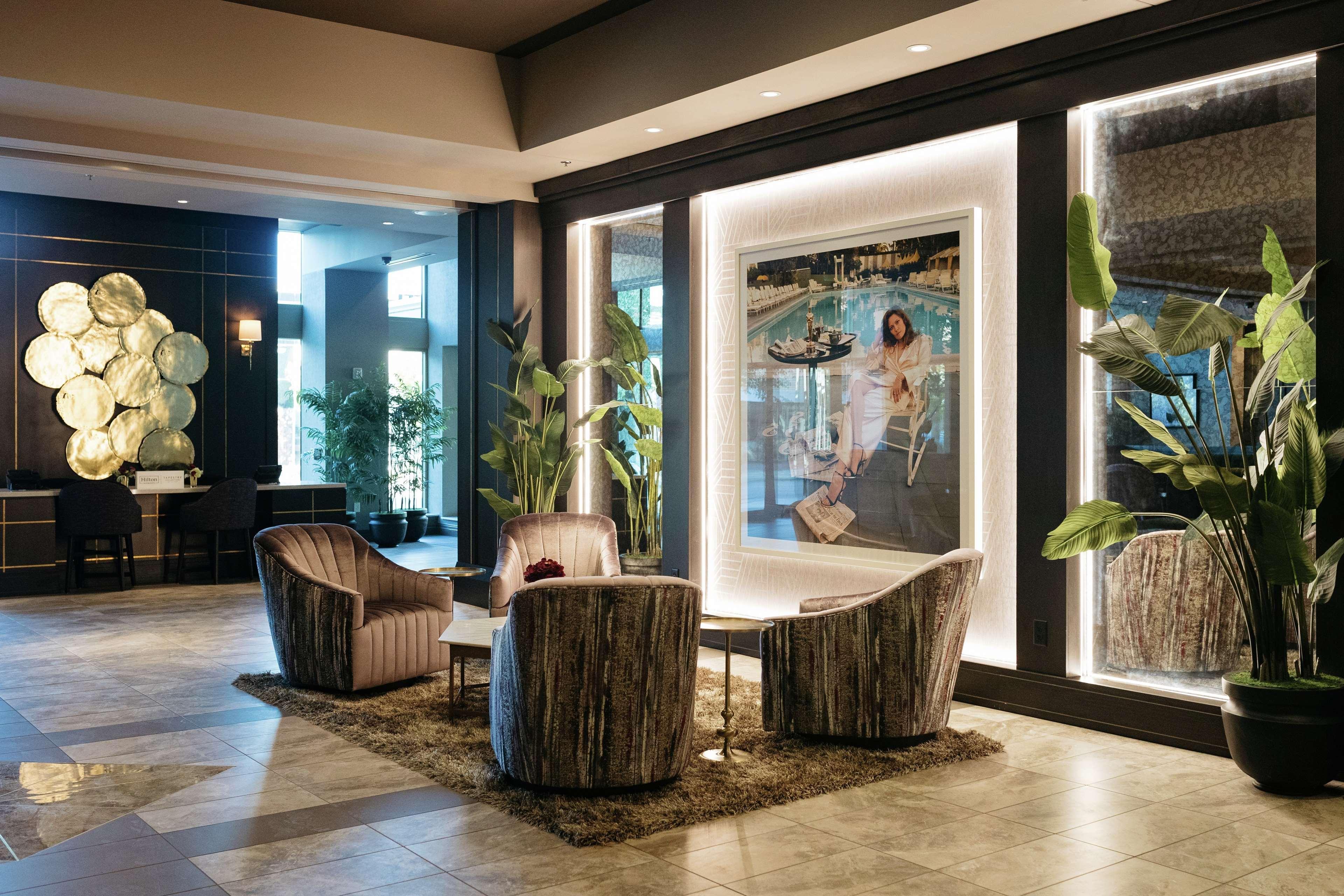 The Axis Moline Hotel, Tapestry Collection By Hilton Luaran gambar