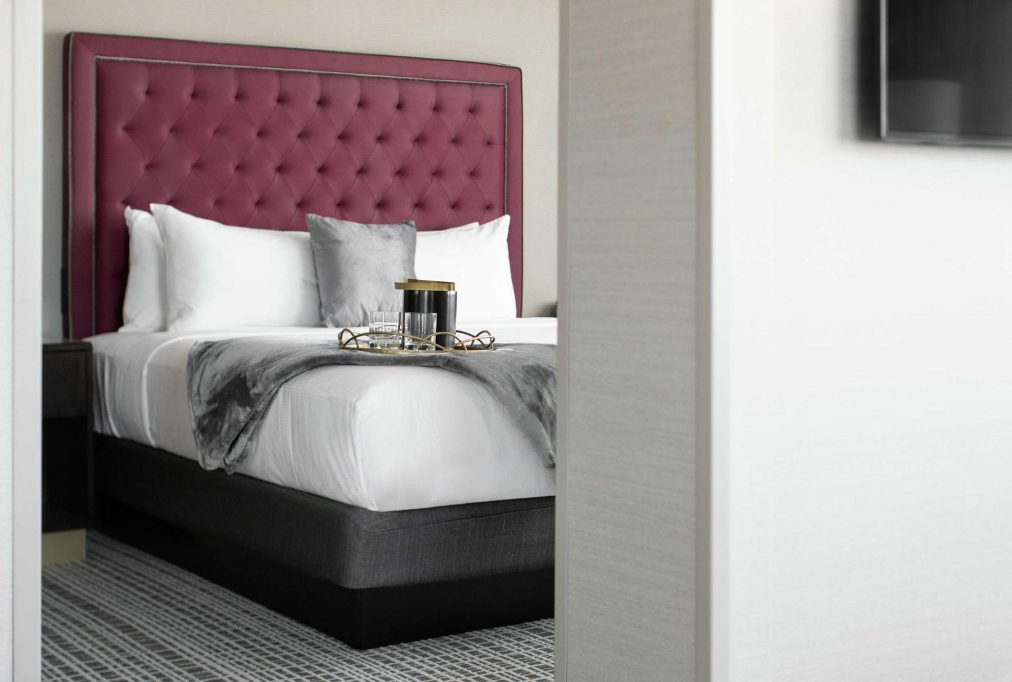 The Axis Moline Hotel, Tapestry Collection By Hilton Luaran gambar