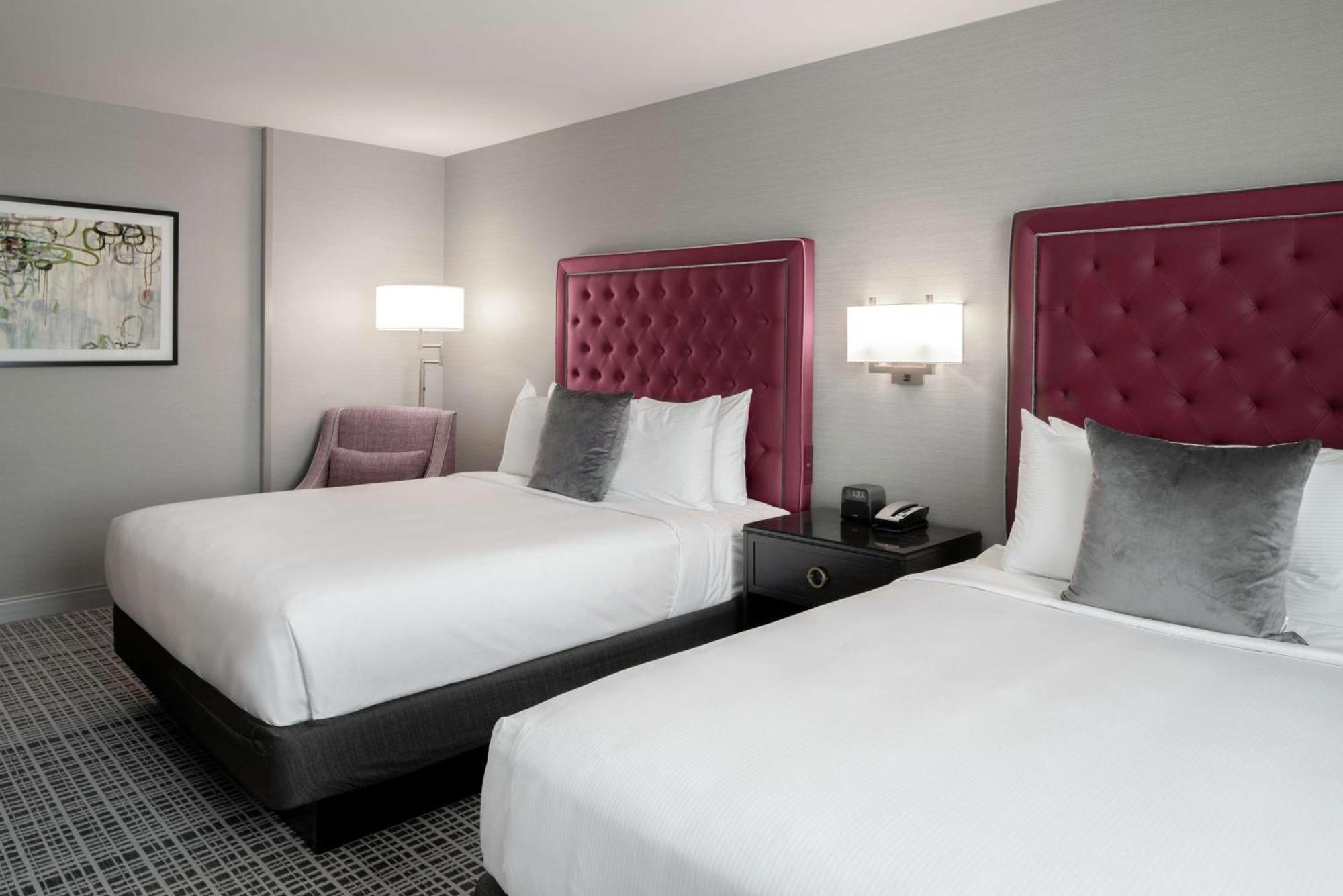 The Axis Moline Hotel, Tapestry Collection By Hilton Luaran gambar